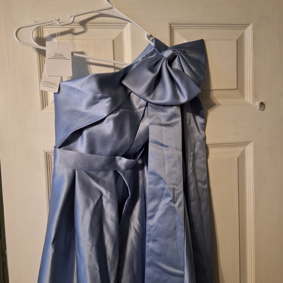 Girls Cinderella Blue One-Shoulder Formal Gown - Picture 3 of 7